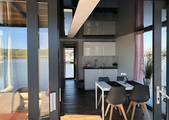 Na Wodzie- * Dziwnów