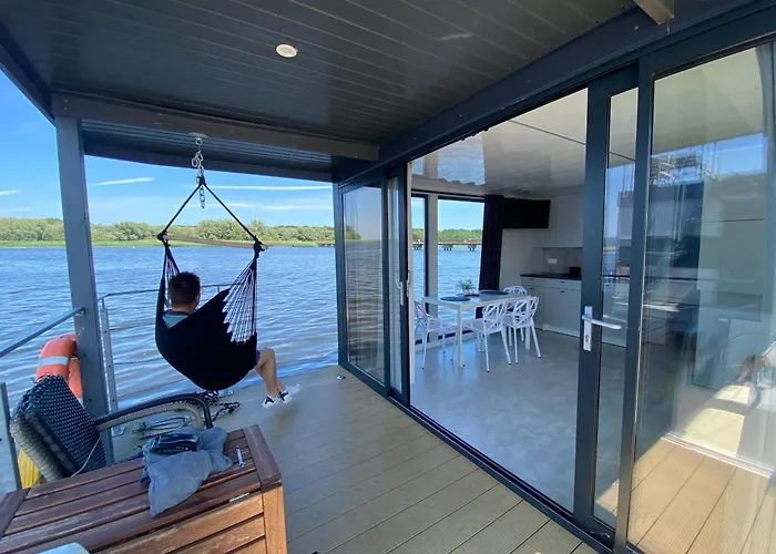 Na Wodzie- * Dziwnów